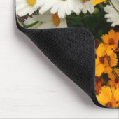 Weiße und gelbe Milchsorten Mousepad (Ecke)