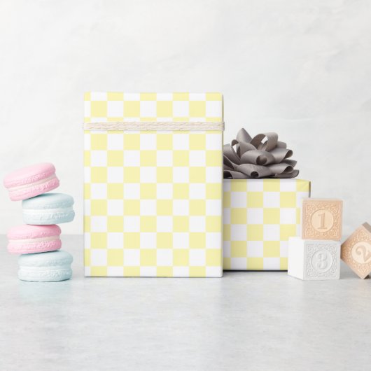 Weiße und gelbe Schachbrett-Wrap-Rolle Geschenkpapier (Babyparty)