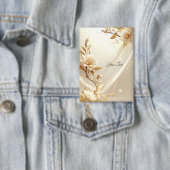 Weiße und goldene Blumen-Taste Button (Insitu)