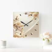 Weiße und goldene Blumen Wanduhr (Zuhause)