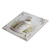 Weiße und goldene Hand Seife Flasche Sonnenbad Fliese (Seite)