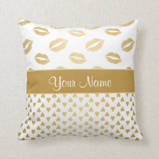 Weiße und goldene Küsse und Liebe Herz Kissen