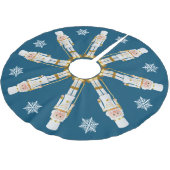 Weiße und goldene Nutcracker Polyester Weihnachtsbaumdecke (Schrägansicht)