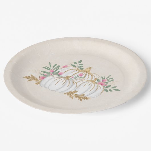 Weiße und goldene Pumpkins Wasserfarbe Pappteller (Schrägansicht)