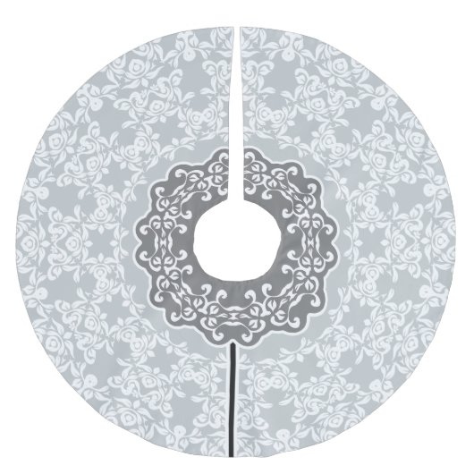 Weiße und graue Blumenzierkronen Polyester Weihnachtsbaumdecke (Vorderseite)