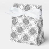 Weiße und graue Folklore Geschenkschachtel (Vorderseite)