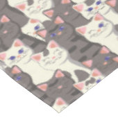 Weiße und graue Katzen Tischdecke (Schrägansicht)