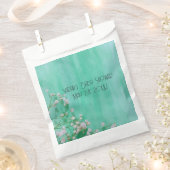 Weiße und grüne Babys in der Blütendusche Geschenktütchen (Ausgeschnitten)