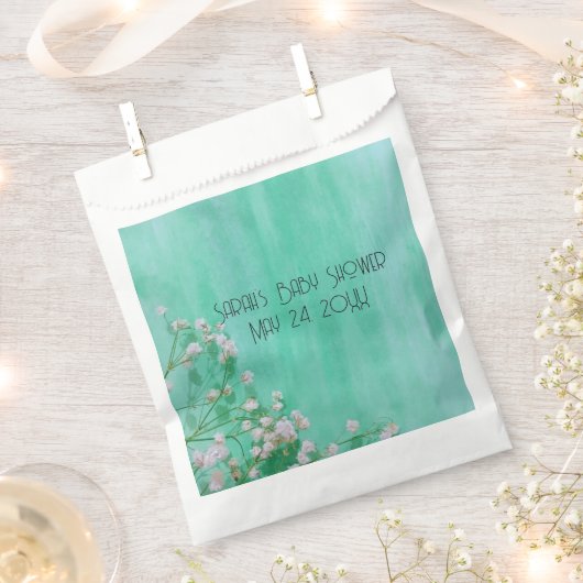 Weiße und grüne Babys in der Blütendusche Geschenktütchen (Ausgeschnitten)