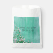 Weiße und grüne Babys in der Blütendusche Geschenktütchen (Vorderseite)