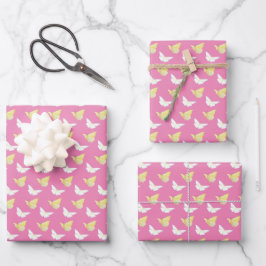 Weiße und hellgelbe Schmetterlinge fliegen pink Geschenkpapier Set