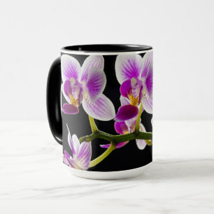 Weiße und lila Orchidee Tasse