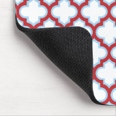 Weiße und rote Trellis, Gitter, Quatrefolie Mousepad (Ecke)