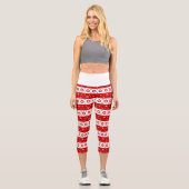 Weiße und rote Weihnachtsschneeflocken Capri Leggings (Vorderseite)