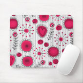 Weiße und rötliche Herzen und Blume mit Blumenmust Mousepad (Mit Mouse)