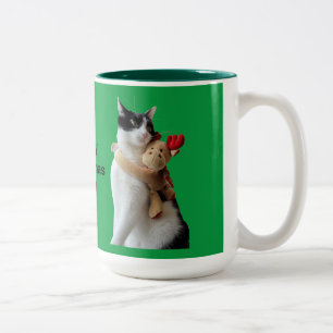 Weiße und schwarze Katze & Rentier-Weihnachtsspiel Zweifarbige Tasse
