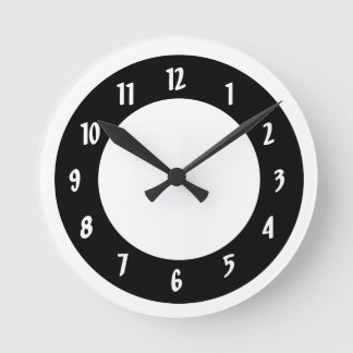 Weiße und schwarze Kreise Runde Wanduhr
