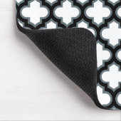 Weiße und schwarze Trellis, Gitter, Quatrefolie Mousepad (Ecke)
