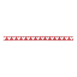 Weiße Volksherzen auf rotem Band Satinband