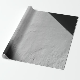 WEISSE WAND MIT SCHWARZTEXTIL GESCHENKPAPIER