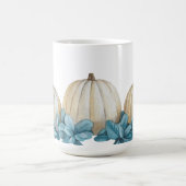 WEISSE WASSERFALLPUMPKINS UND BLUE BLUMEN KAFFEETASSE (Mittel)