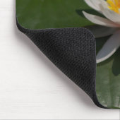 Weiße Wasserlilie Mousepad (Ecke)