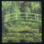 Weiße Wasserlilien von Claude Monet, Vintage Kunst Serviette<br><div class="desc">Die weißen Wasserlilien (1899) von Claude Monet sind ein Vintager Impressionist, der sich mit einem Blumengemälde auskennt. Es ist eine von vielen Variationen der Wasserlilien und japanischen Fußgängergemälde, die Monet in seinem Blumengarten im Frühjahr in Giverny, Frankreich, gemalt hat. Eine Fußgängerbrücke über einen Teich in grünen Tönen. Über den Künstler:...</div>