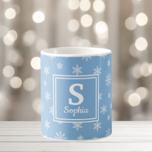 Weiße Weihnachts-Schneeflocken Baby blaues Monogra Kaffeetasse