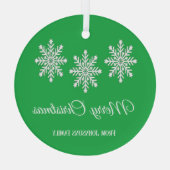 Weiße Weihnachtsschneeflocken Frohe Weihnachtsgrün Ornament Aus Glas (Rückseite)