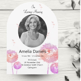 Weiße Wildblume in der Lieblingssaftkarte Einladung