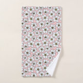 Weiße Wildblumen auf Rosa Badhandtuch Set (Handtuch)