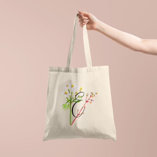 Weiße Wildblumen in Aquarell mit Anfangsbuchstabe  Tragetasche