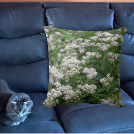 Weiße Wildblumen Kissen