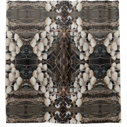 Weiße Wildpilze Abstraktes Naturmuster Duschvorhang (Vorderseite)