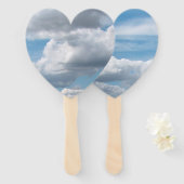 Weiße Wolken am blauen Himmel Fächer (Vorne und Hinten)