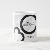 Weißer 30. Geburtstag Jumbo-Tasse (Vorderseite)