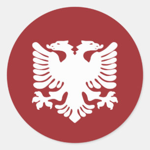 Weißer Albanischer Adler auf Roter Hintergrundaufk Runder Aufkleber