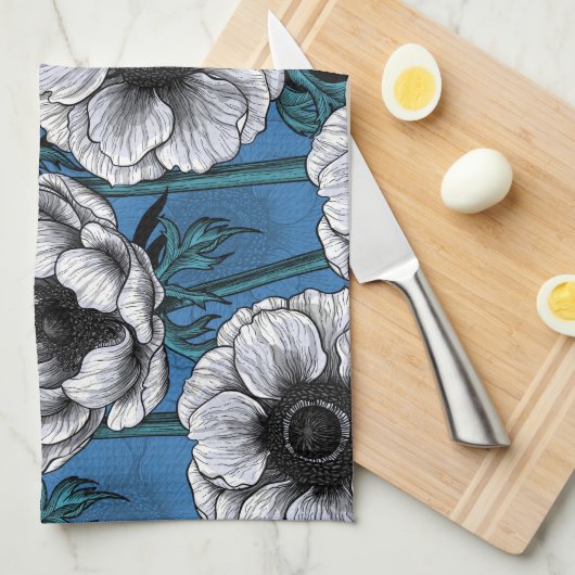 Weißer Anemongarten Geschirrtuch (Viertel Falte)