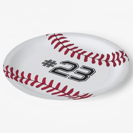 Weißer Baseball mit Anzahl Pappteller (Schrägansicht)