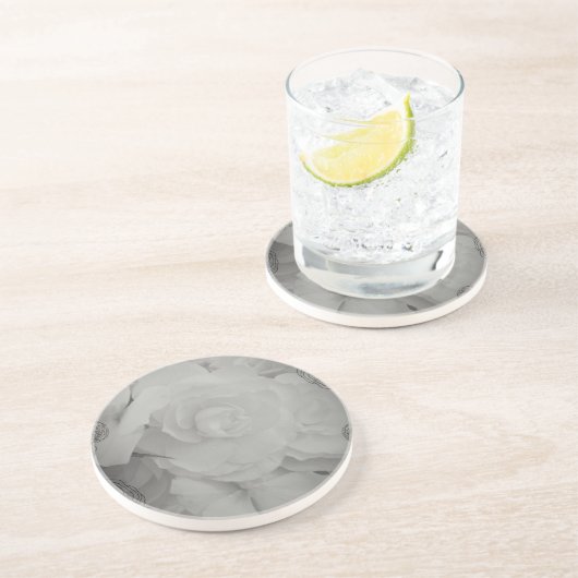 Weißer Begonia Untersetzer (Seite)