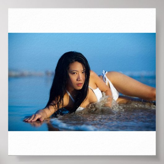 Weißer Bikini Strand Poster (Vorne)