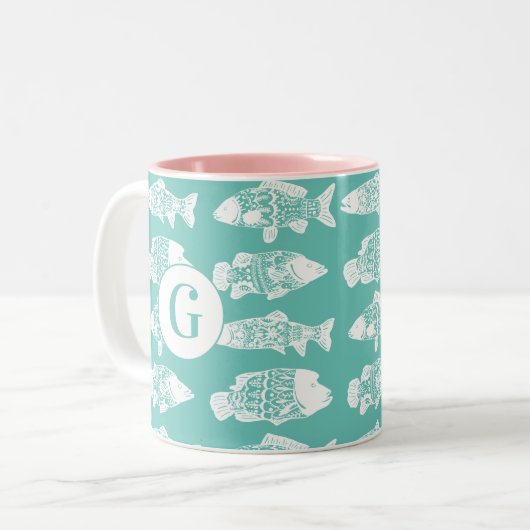 Weißer Blütenfisch an der Küste | Monogramm Zweifarbige Tasse (Vorderseite Links)