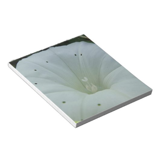 Weisser Blütenkelch Notizblock (angewinkelt)