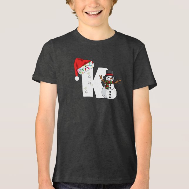 Weißer Buchstabe k Weihnachtsgeschenk  Tri-Blend Shirt (Vorderseite)