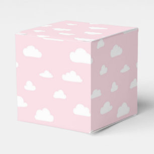 Weißer Cartoon Wolken auf rosa Hintergrundmuster Geschenkschachtel