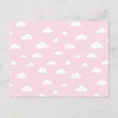 Weißer Cartoon Wolken auf rosa Hintergrundmuster Postkarte (Vorderseite)