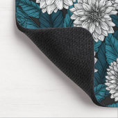 Weißer Dahlia-Garten/blaue Blätter Mousepad (Ecke)