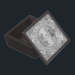 Weißer Diamant und Silbertechleder Anniversar Schachtel<br><div class="desc">Einfache elegante weiße Diamanten und Silberdampfer - Silberhochzeit</div>