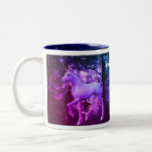 Weißer Einhorn-Wald Fantasy-Farben Personalisiert Zweifarbige Tasse (Links)