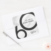 Weißer Geburtstag 60 Jahrzehnt Quadratischer Aufkleber (Umschlag)